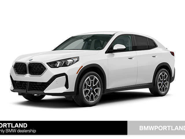 2025 BMW X2 xDrive28i Hero Image