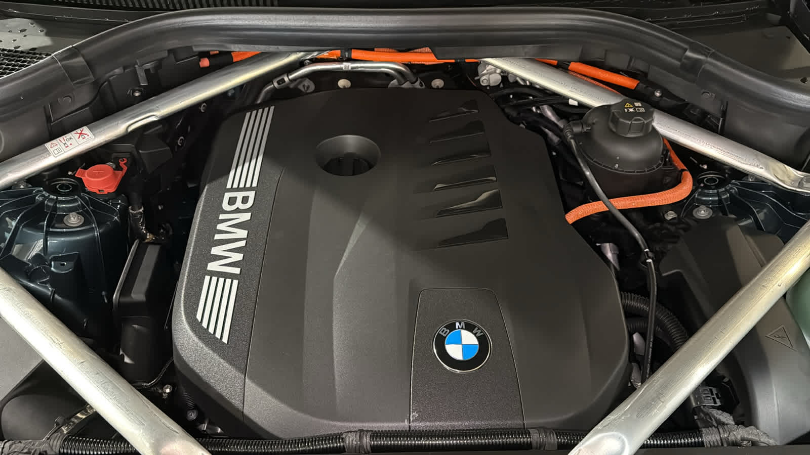 2026 BMW X5 xDrive50e 11