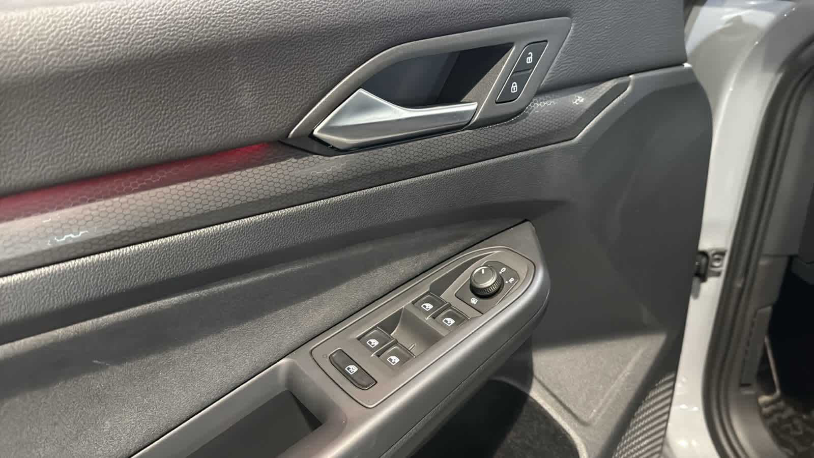 2023 Volkswagen Golf GTI S 12