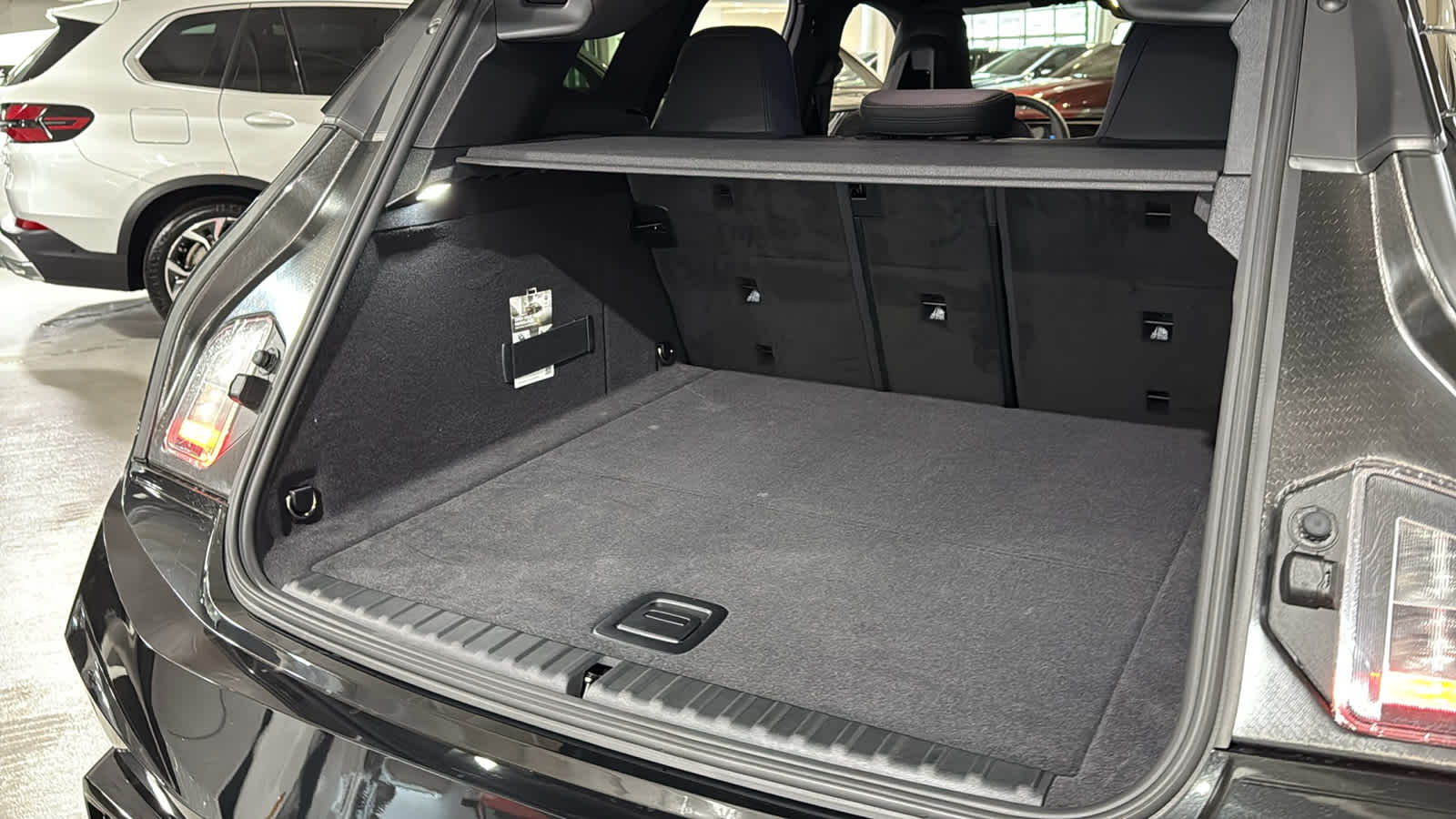2026 BMW iX  31