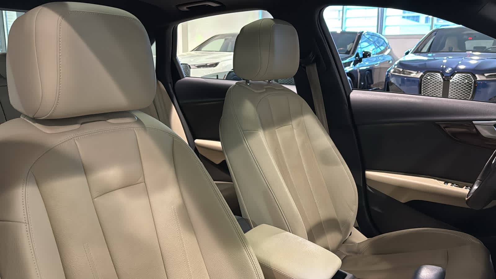 2017 Audi A4 Prestige 32