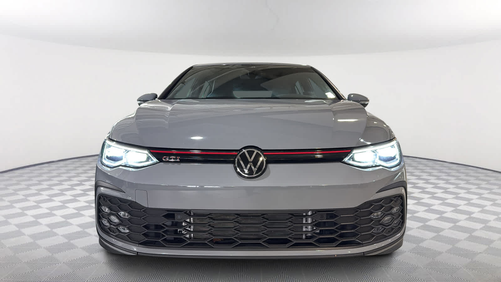 2023 Volkswagen Golf GTI S 2