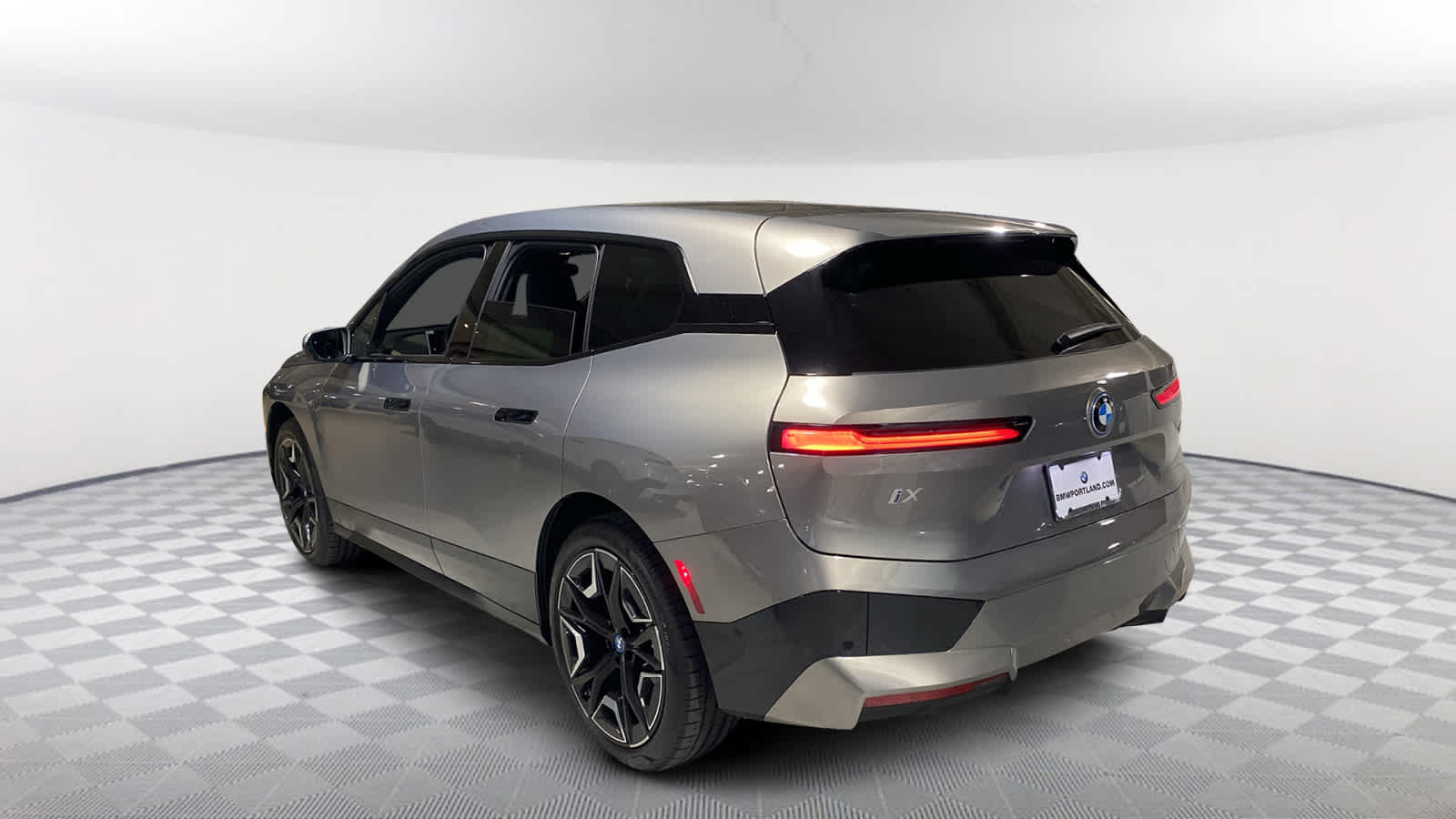 Thumbnail: 2024 BMW iX - 4