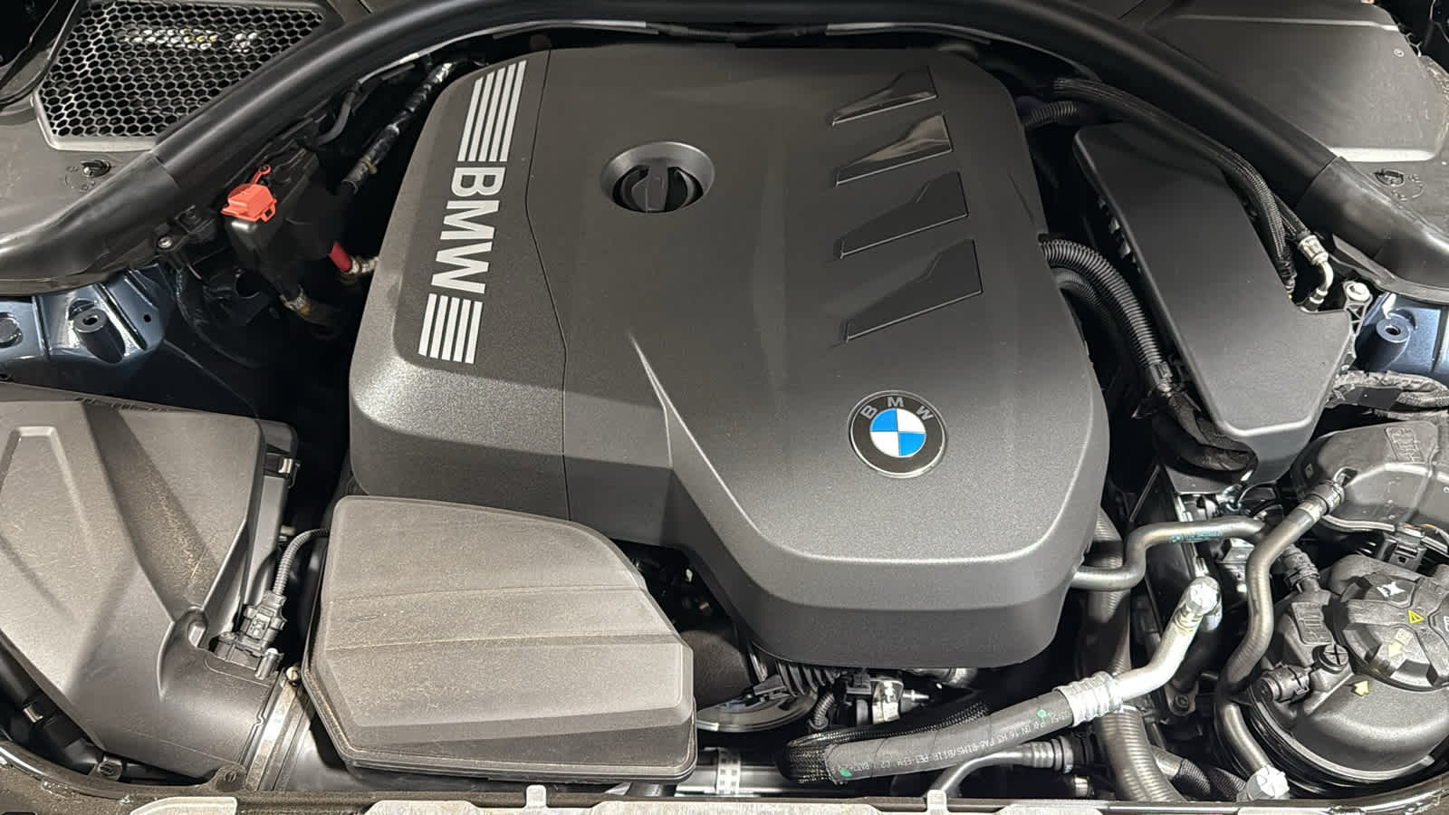 Thumbnail: 2025 BMW 3 Series - 11