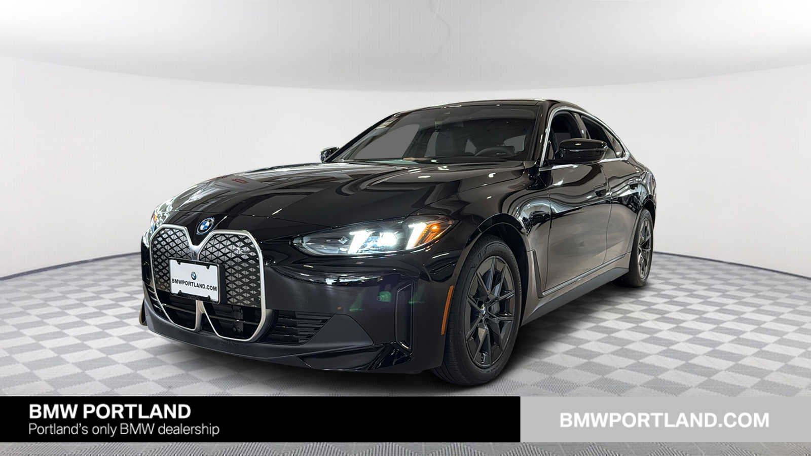 Thumbnail: 2025 BMW i4 - 1