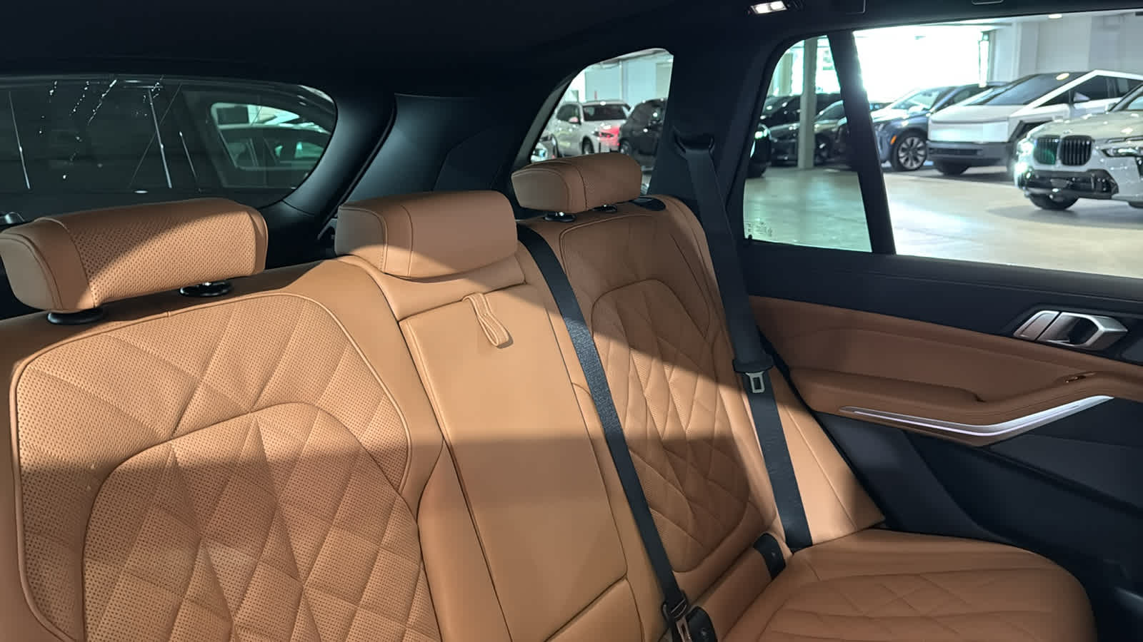 2026 BMW X5 xDrive50e 33