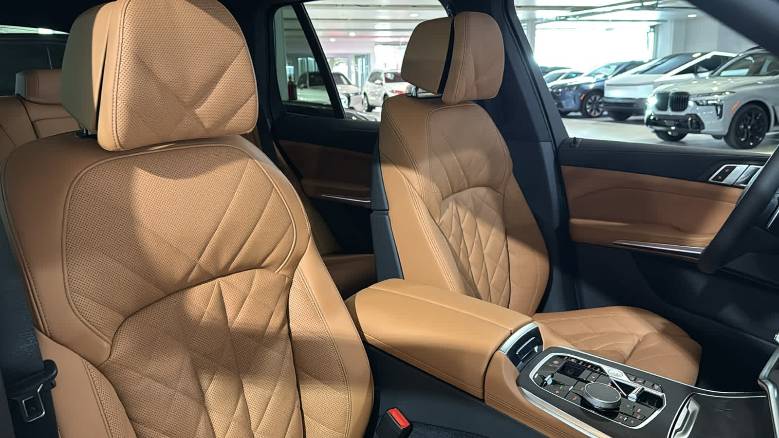2026 BMW X5 xDrive50e 34