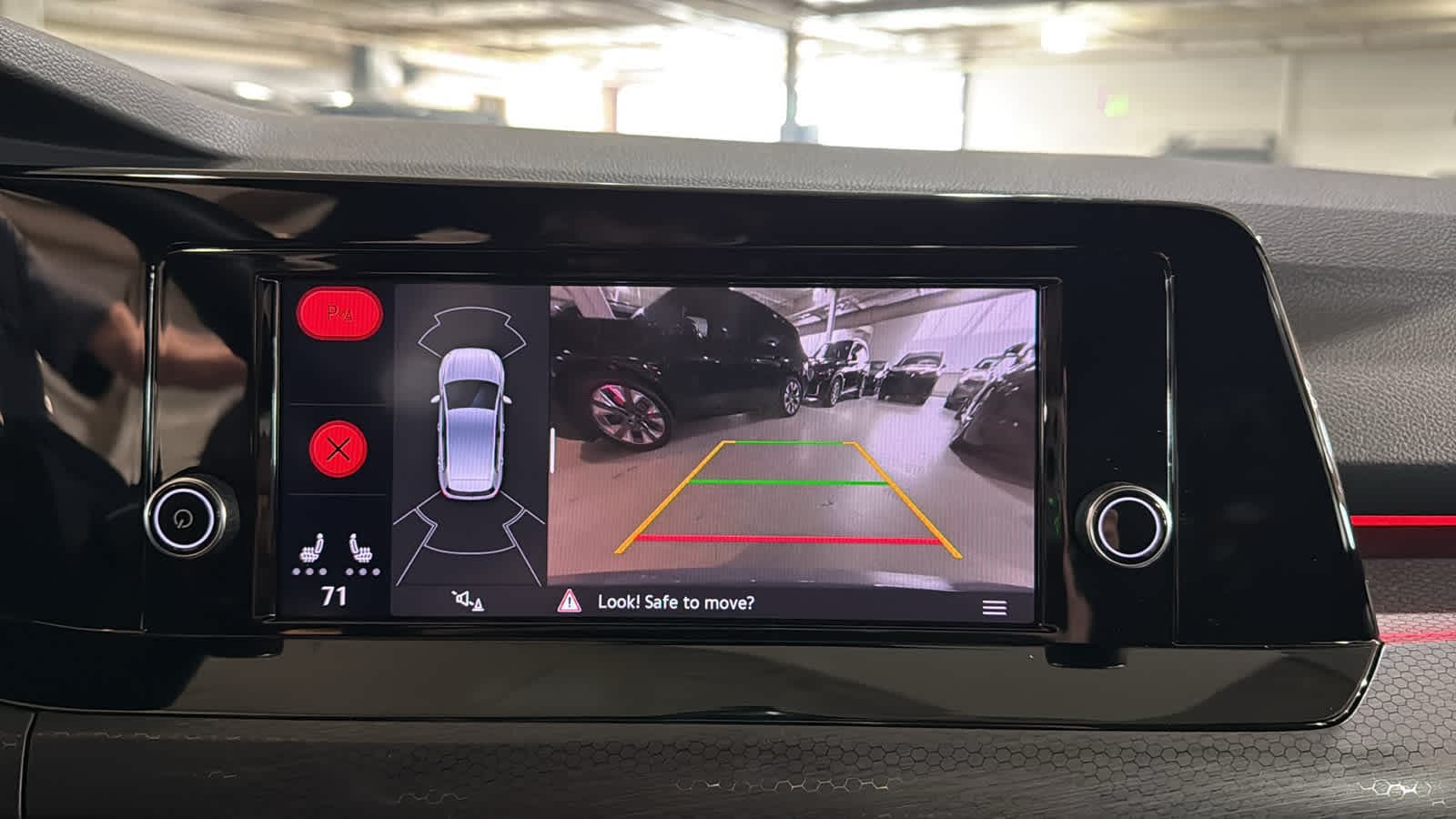 2023 Volkswagen Golf GTI S 18