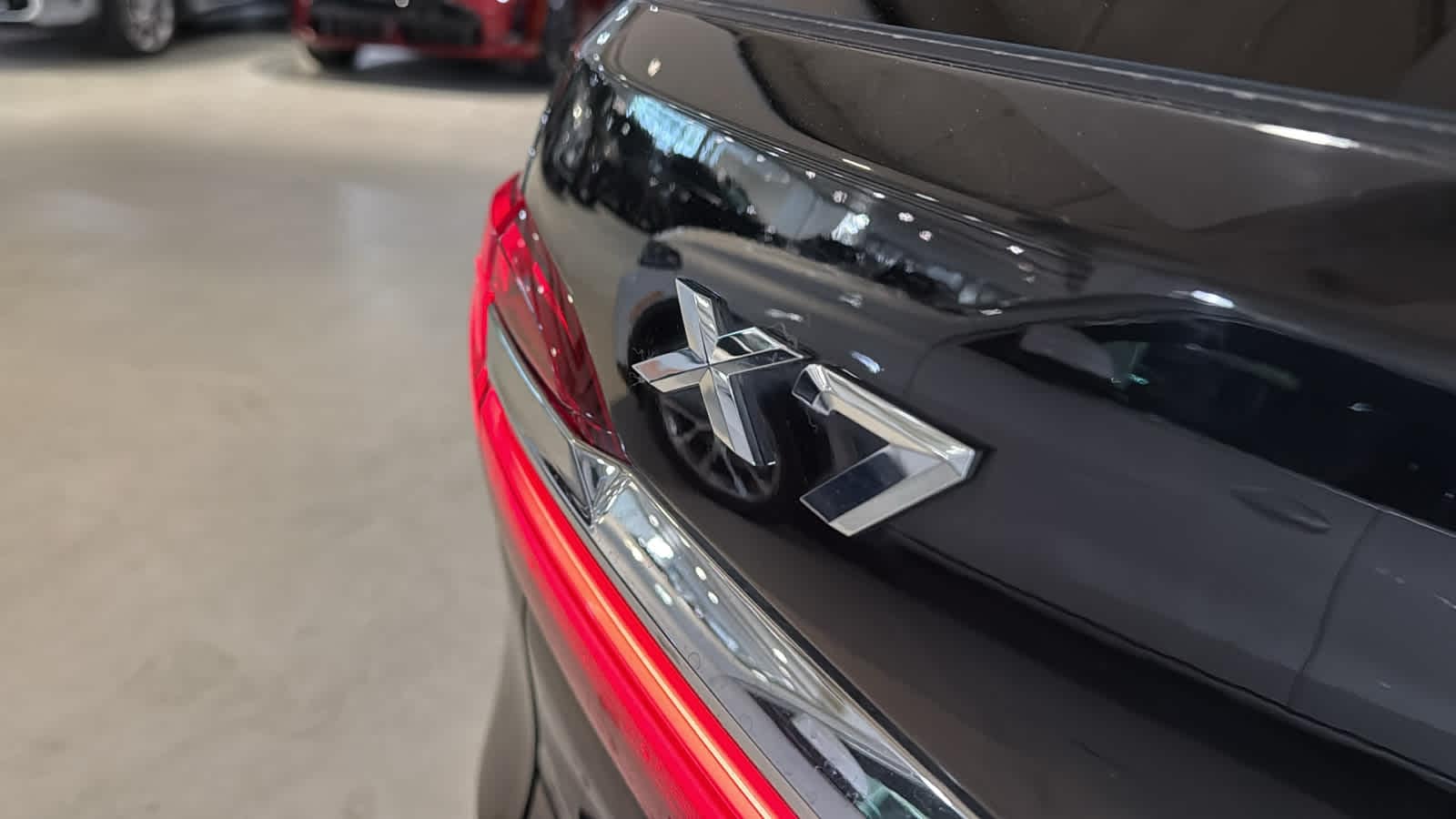 Thumbnail: 2022 BMW X7 - 9