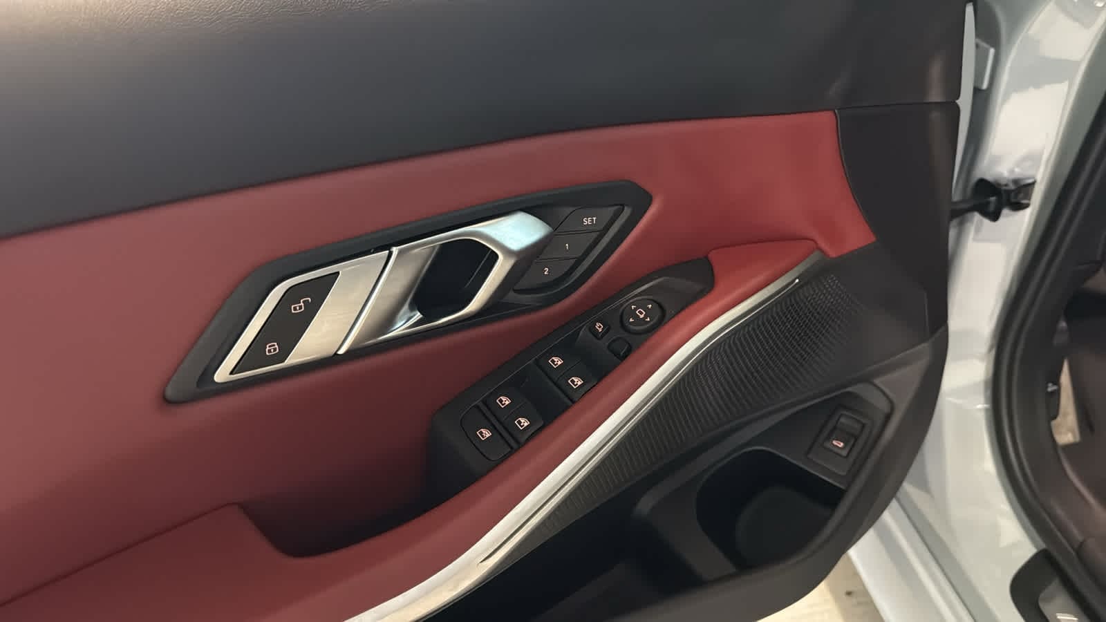Thumbnail: 2023 BMW 3 Series - 12