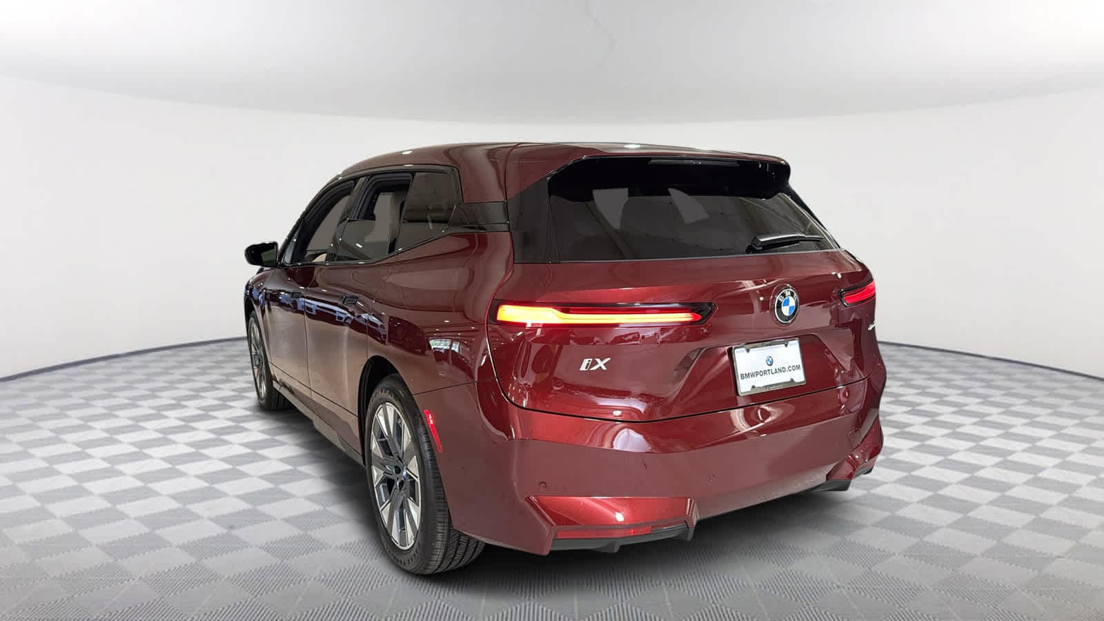 2026 BMW iX  4