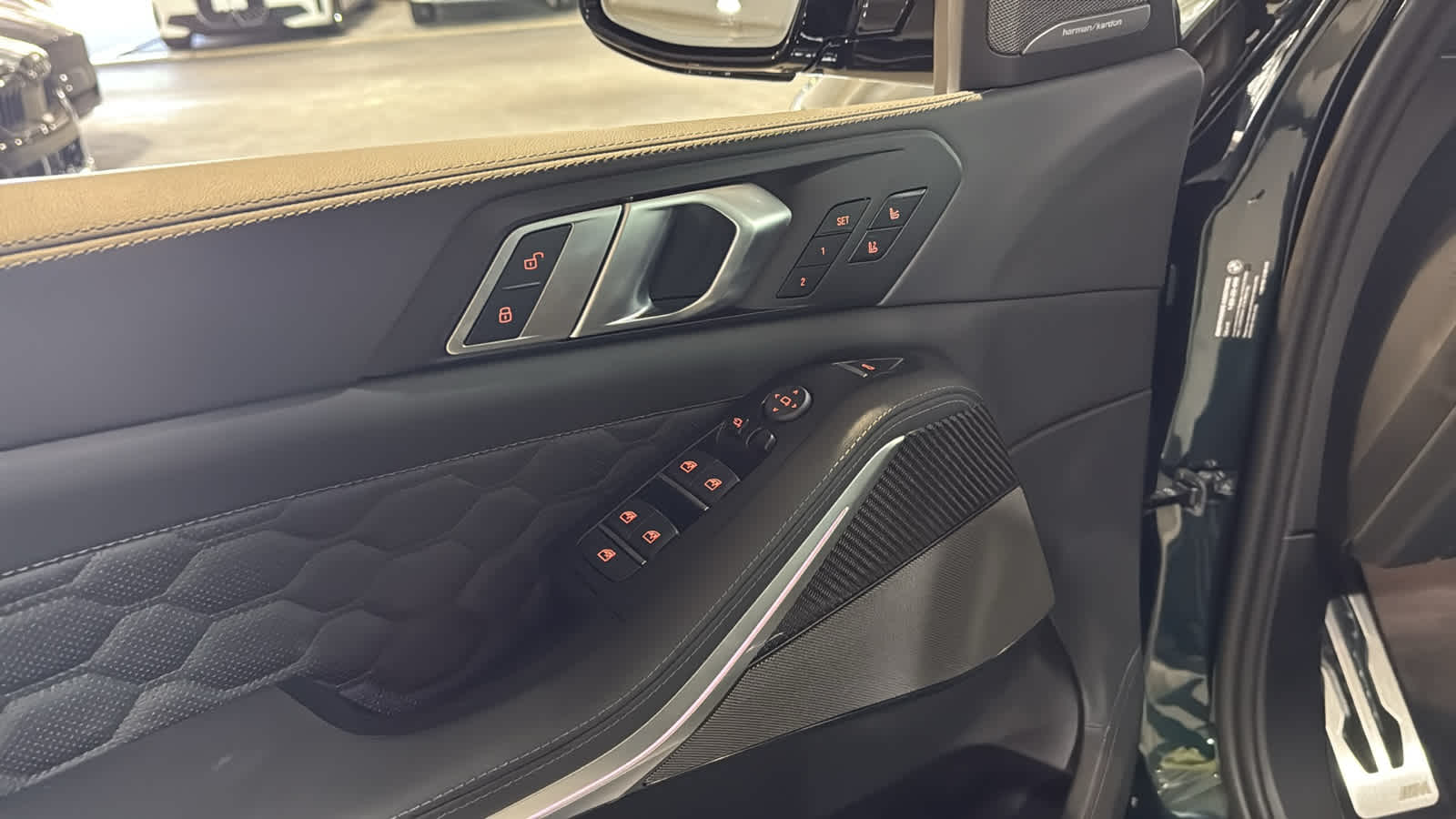 Thumbnail: 2026 BMW X5 - 13