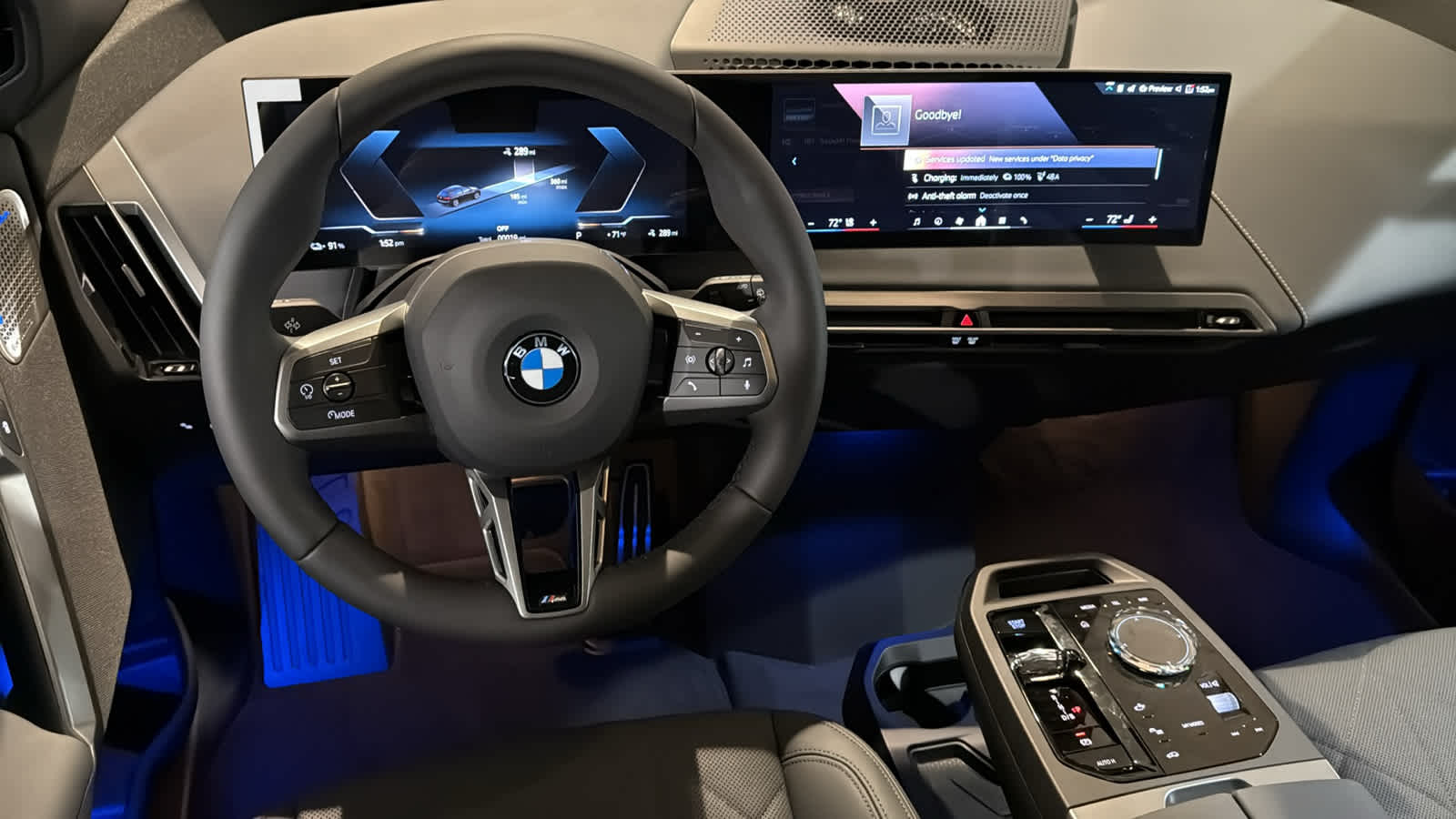 2026 BMW iX  23