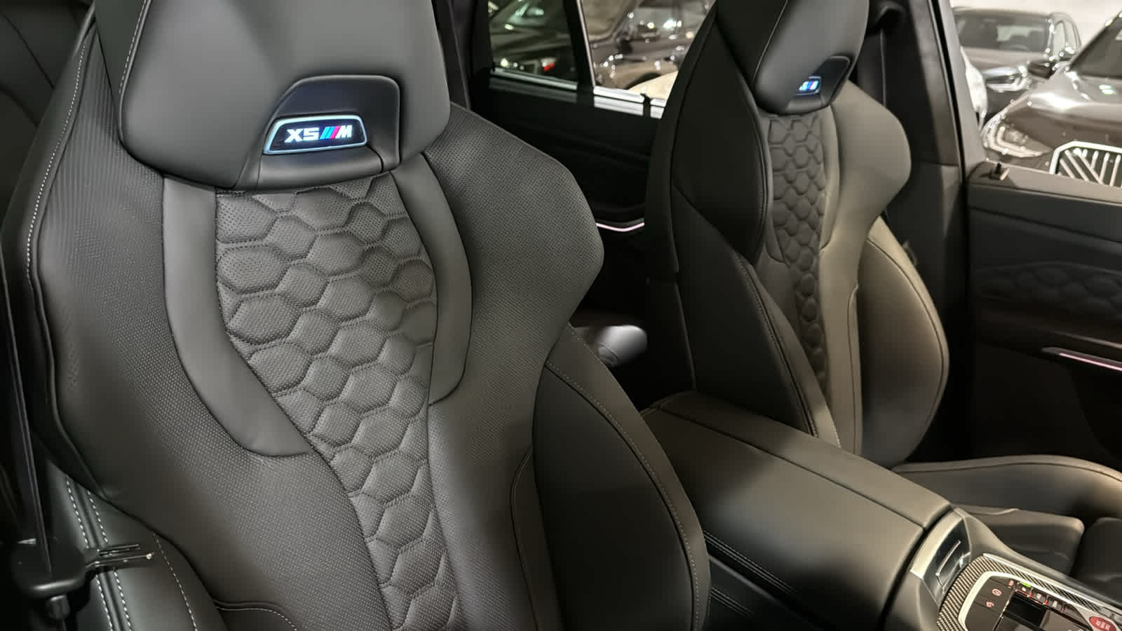 Thumbnail: 2026 BMW X5 - 33