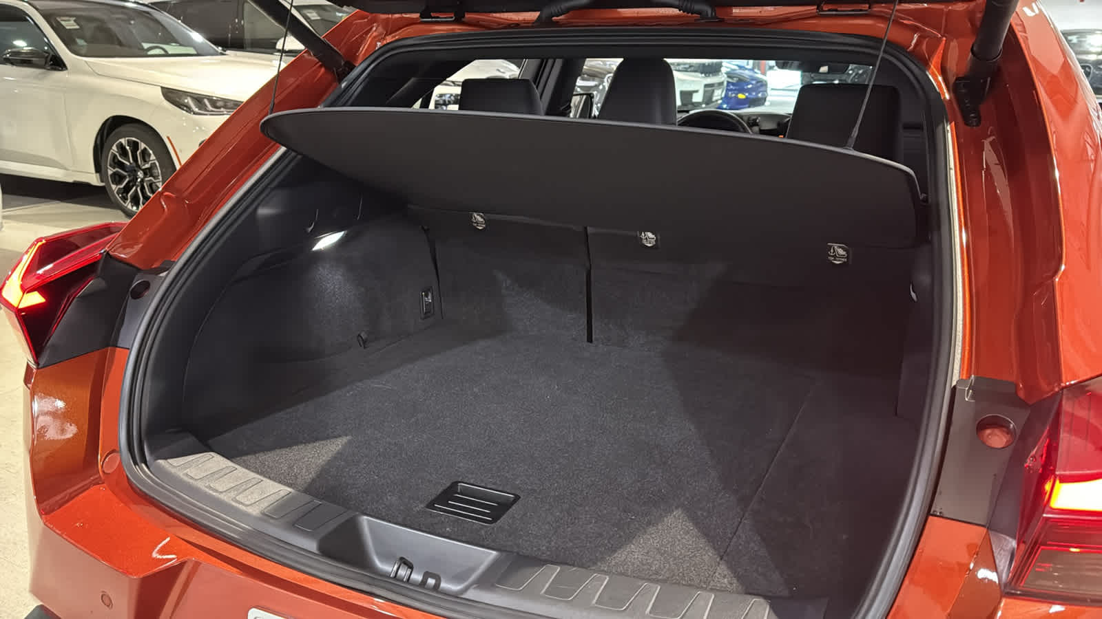 Thumbnail: 2023 Lexus UX - 18