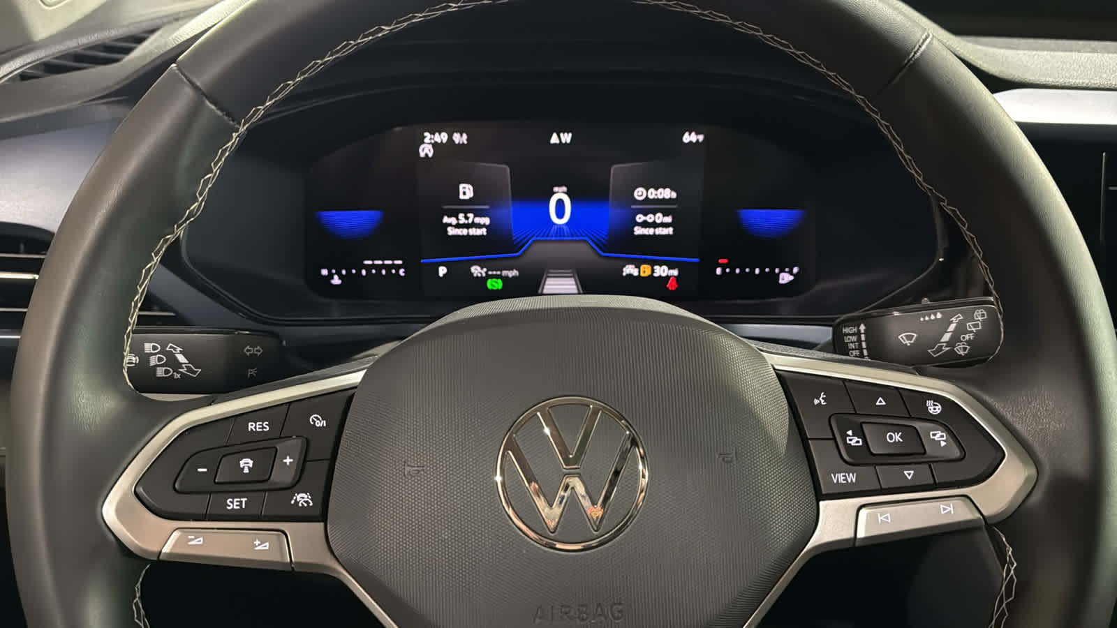 2024 Volkswagen Taos SE 16