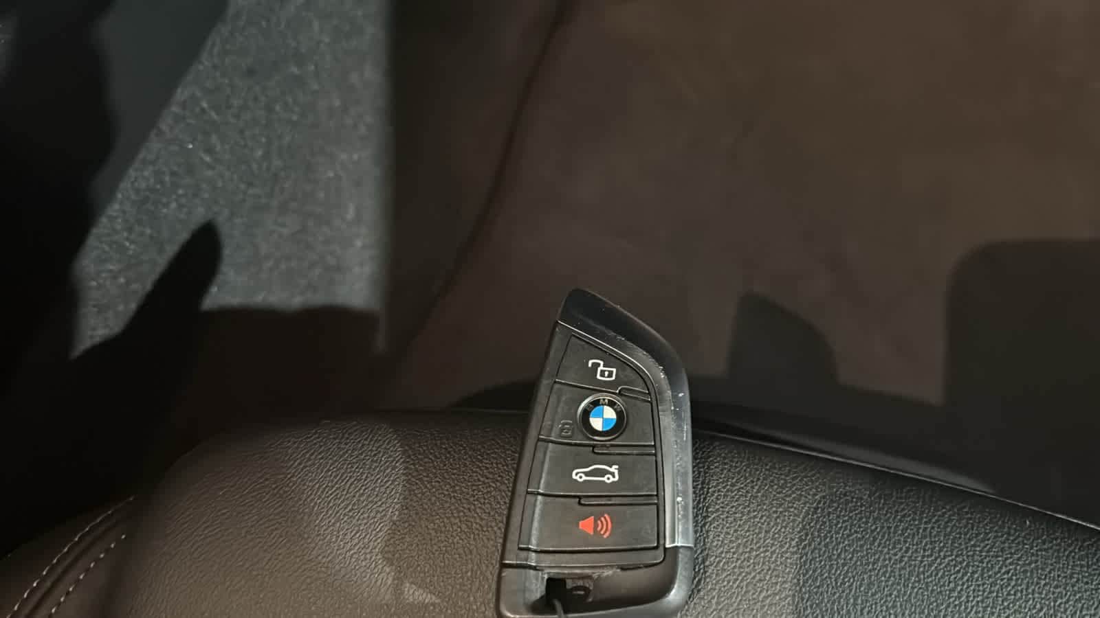 Thumbnail: 2023 BMW i4 - 35