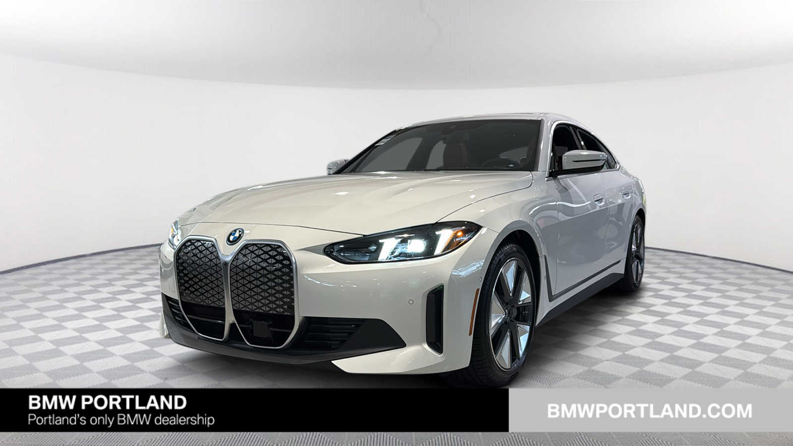 2025 BMW i4