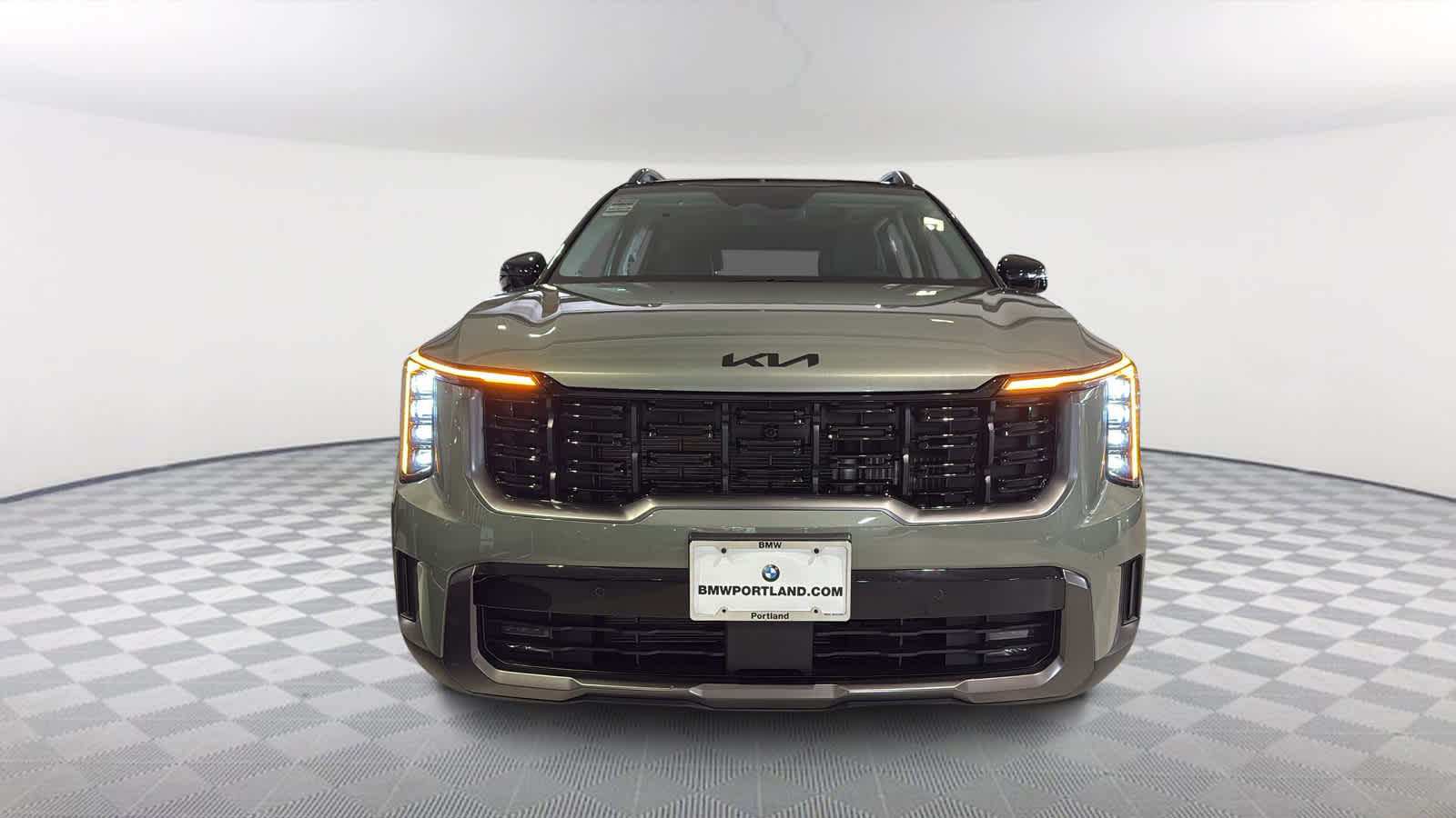 2025 Kia Sorento X-Line SX photo 2
