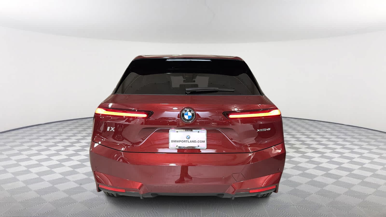 2026 BMW iX  5
