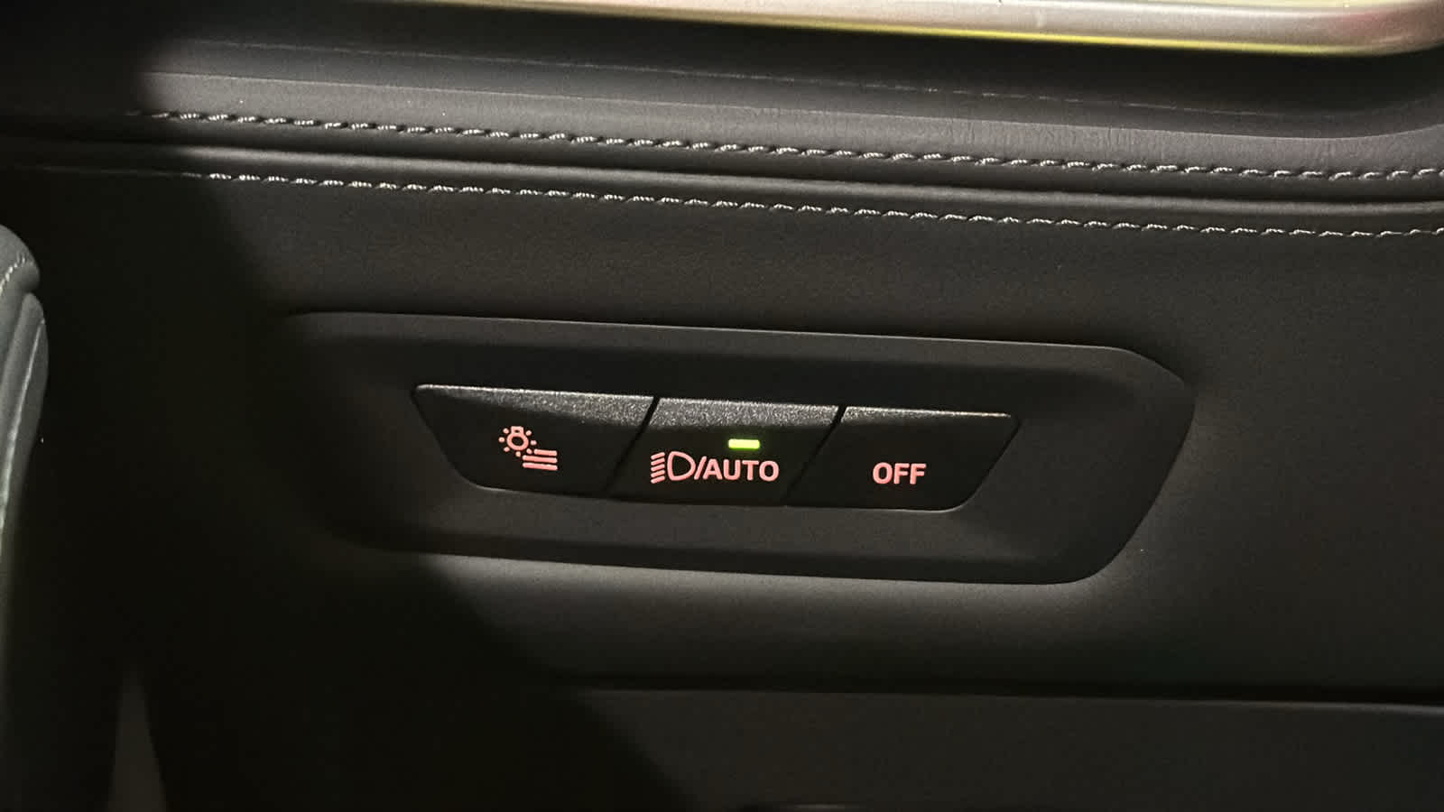 Thumbnail: 2026 BMW X5 - 15