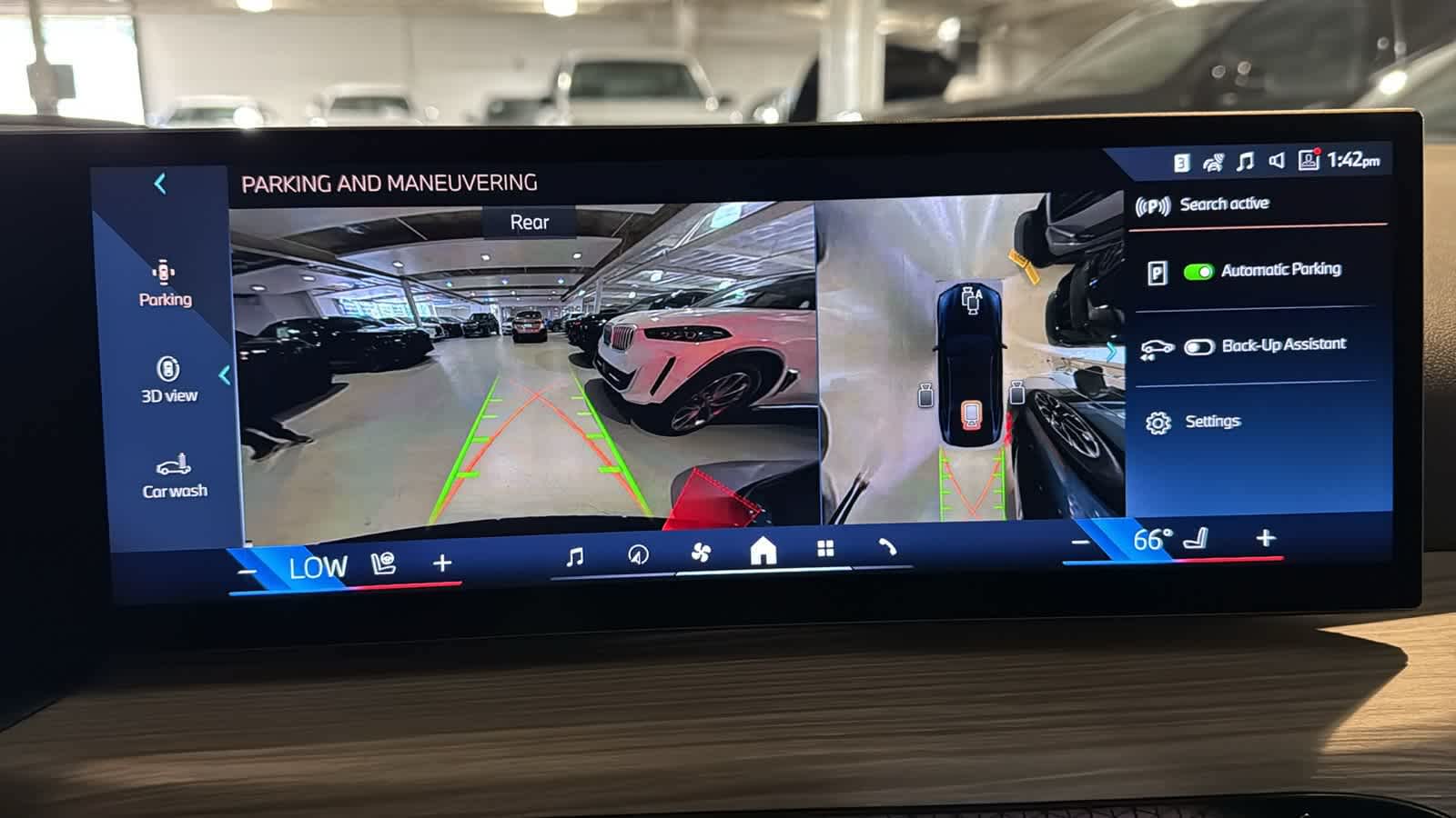 Thumbnail: 2025 BMW i4 - 19