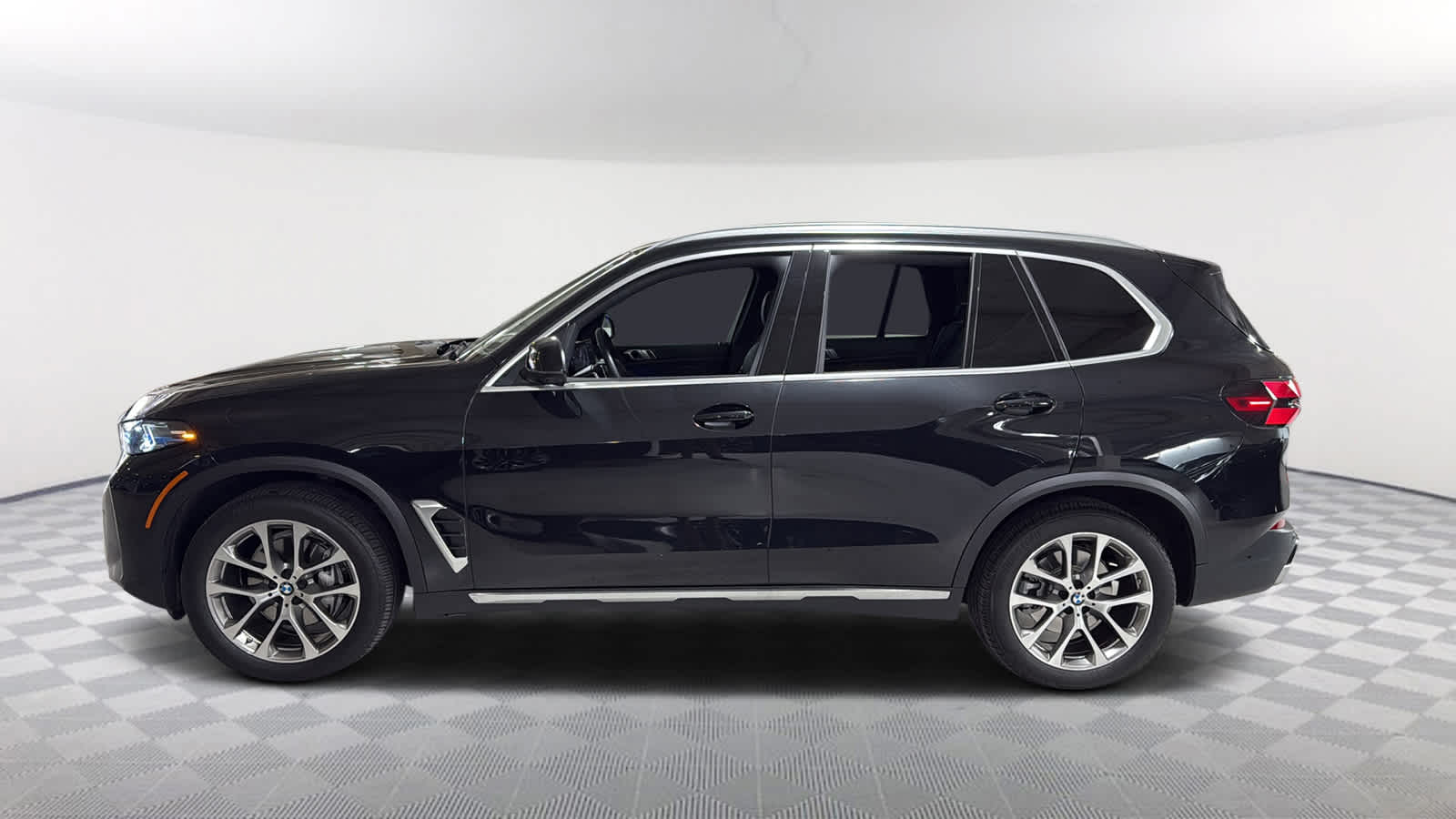 2024 Bmw X5 xDrive40i photo 3