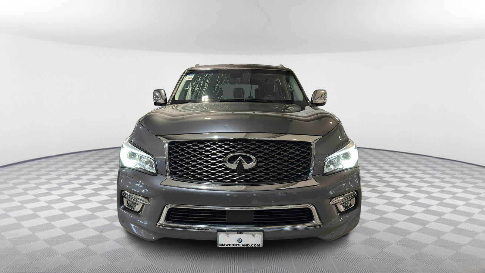 Thumbnail: 2016 INFINITI QX80 - 2