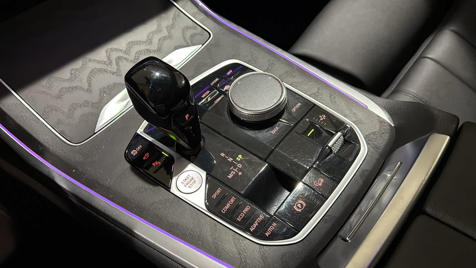 Thumbnail: 2022 BMW X7 - 21