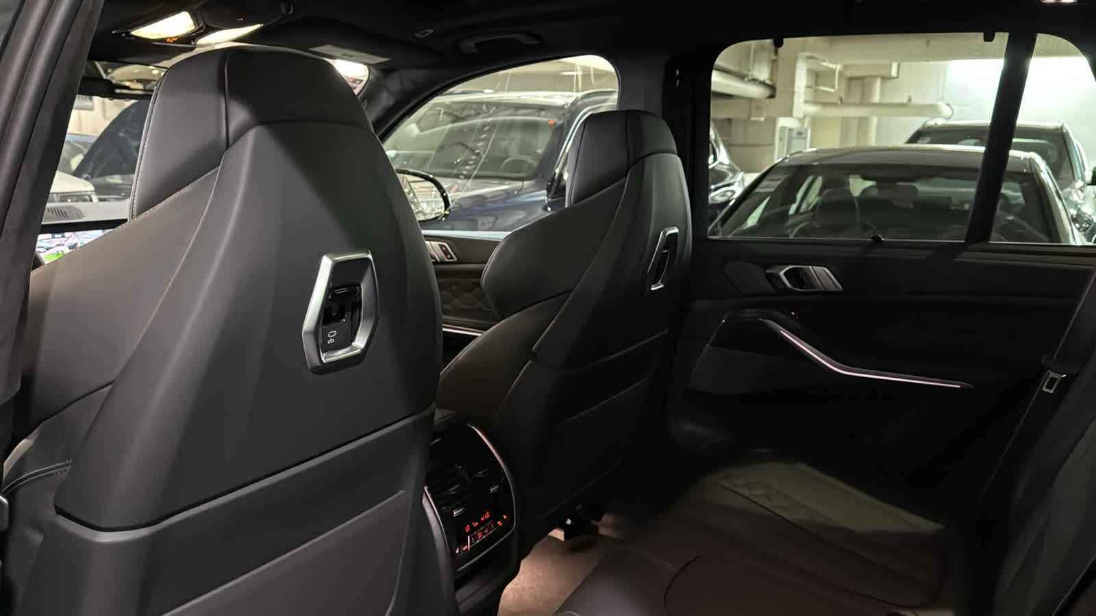 Thumbnail: 2026 BMW X5 - 28