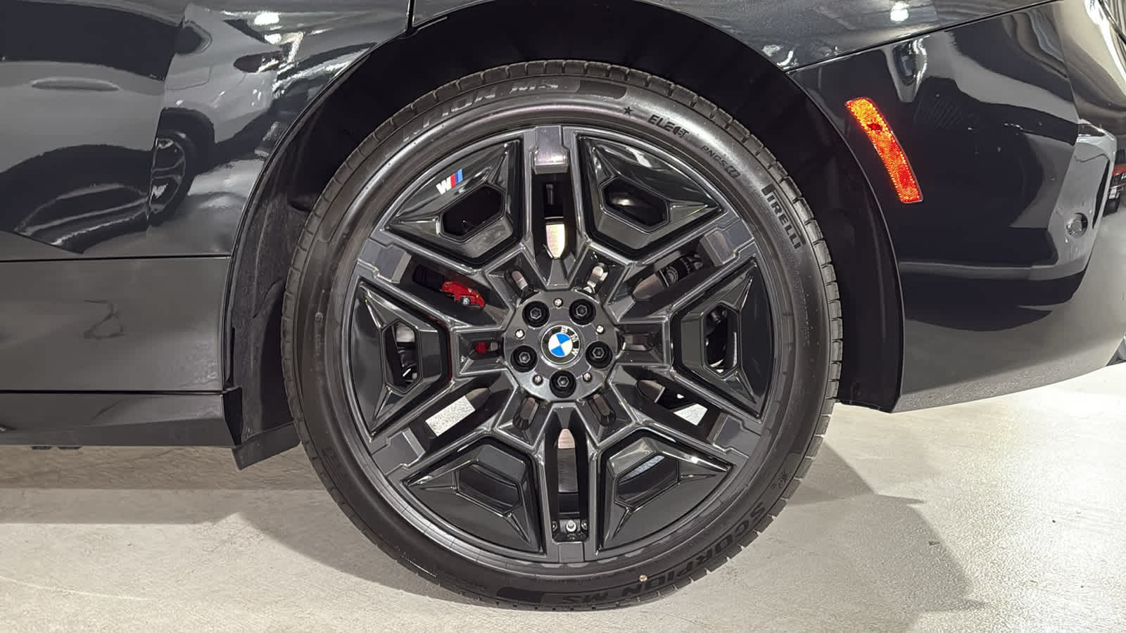 2026 BMW iX  10