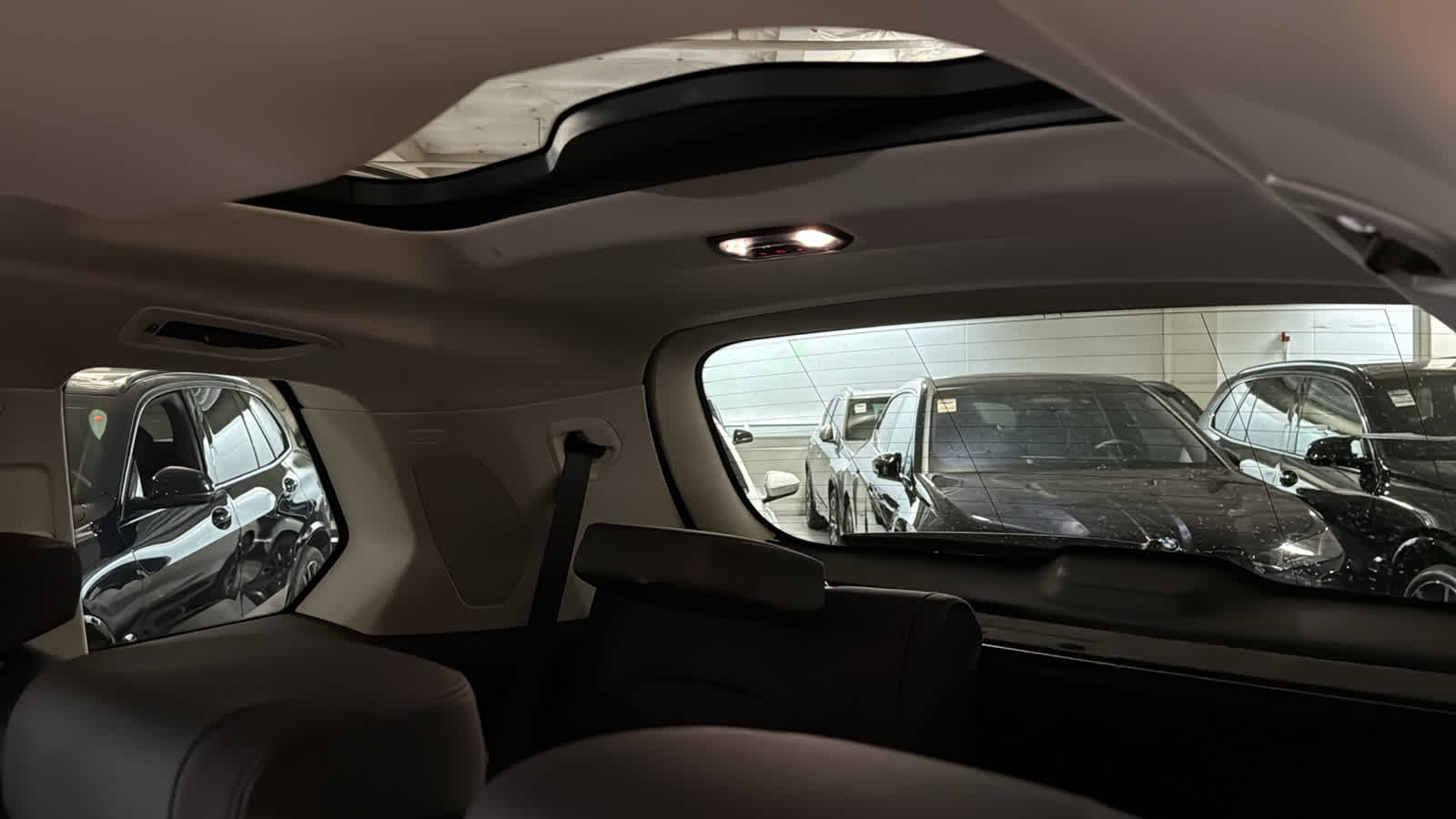 Thumbnail: 2022 BMW X7 - 30