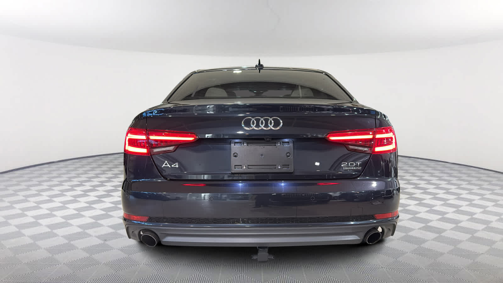 2017 Audi A4 Prestige 5