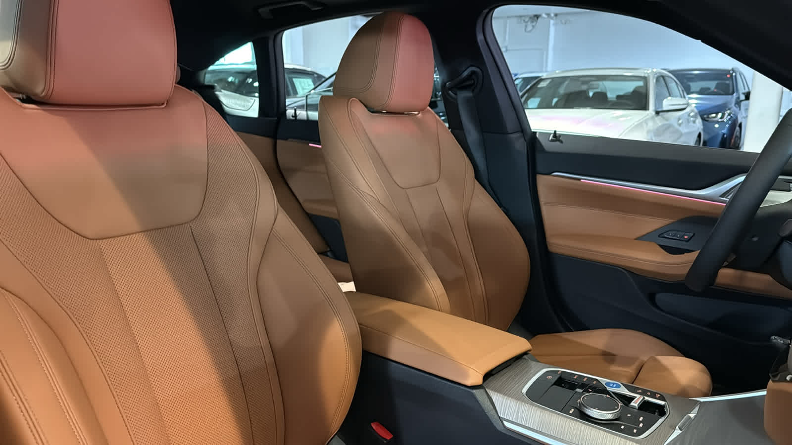 Thumbnail: 2025 BMW i4 - 33