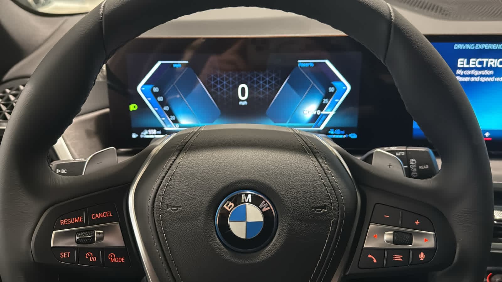 2025 BMW X5 xDrive50e 17