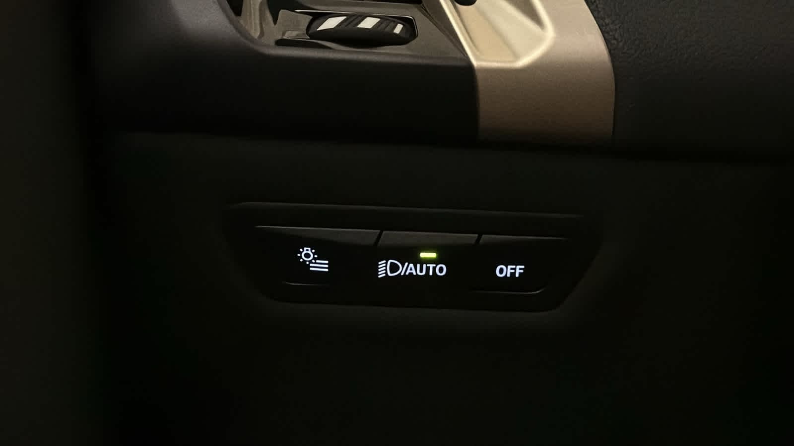 2026 BMW iX  16