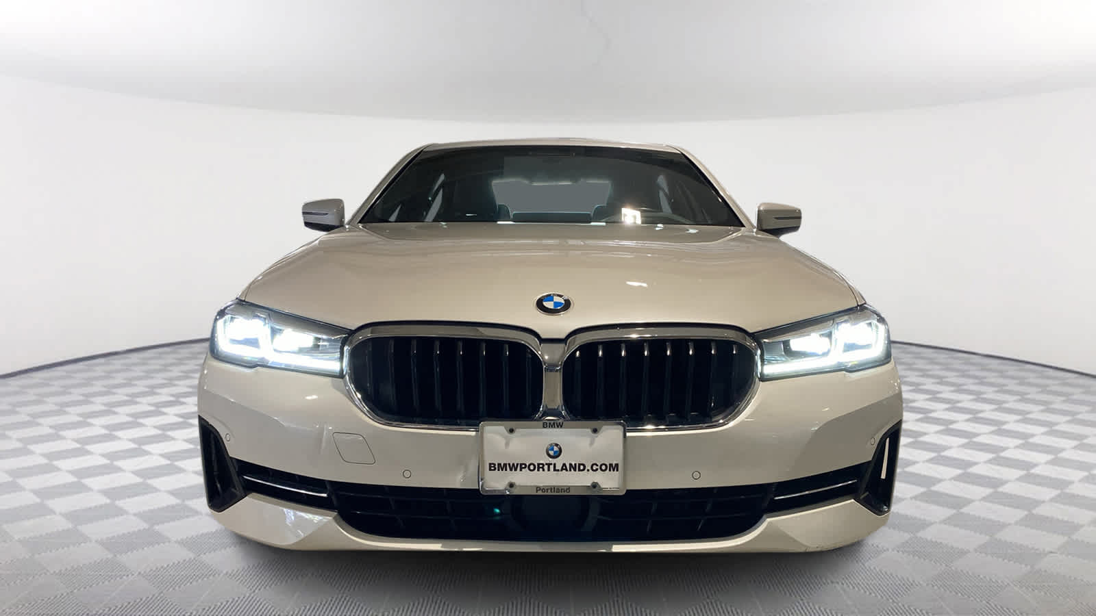 Used 2022 BMW 5 Series 540i with VIN WBA73BJ08NWX51199 for sale in Portland, OR