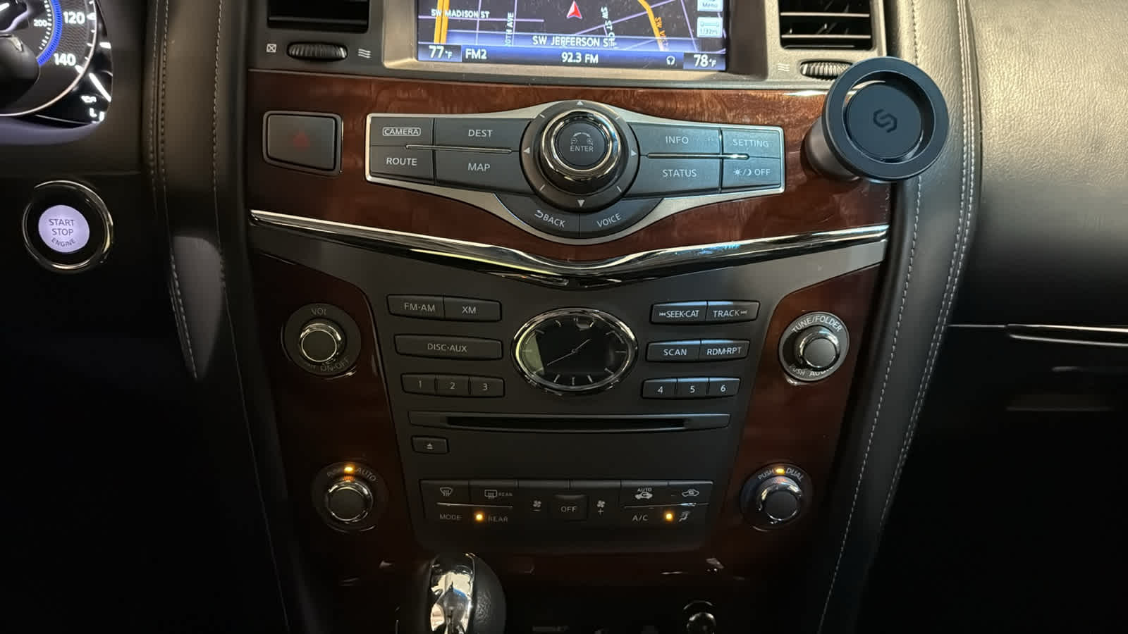 Thumbnail: 2016 INFINITI QX80 - 19