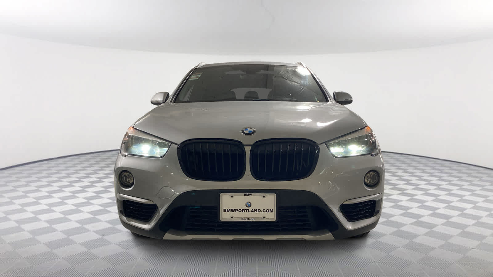 Used 2016 BMW X1 28i with VIN WBXHT3C33G5E48897 for sale in Portland, OR