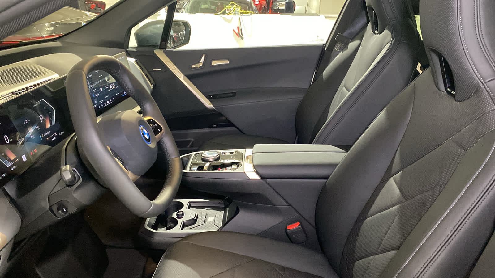 Thumbnail: 2024 BMW iX - 6