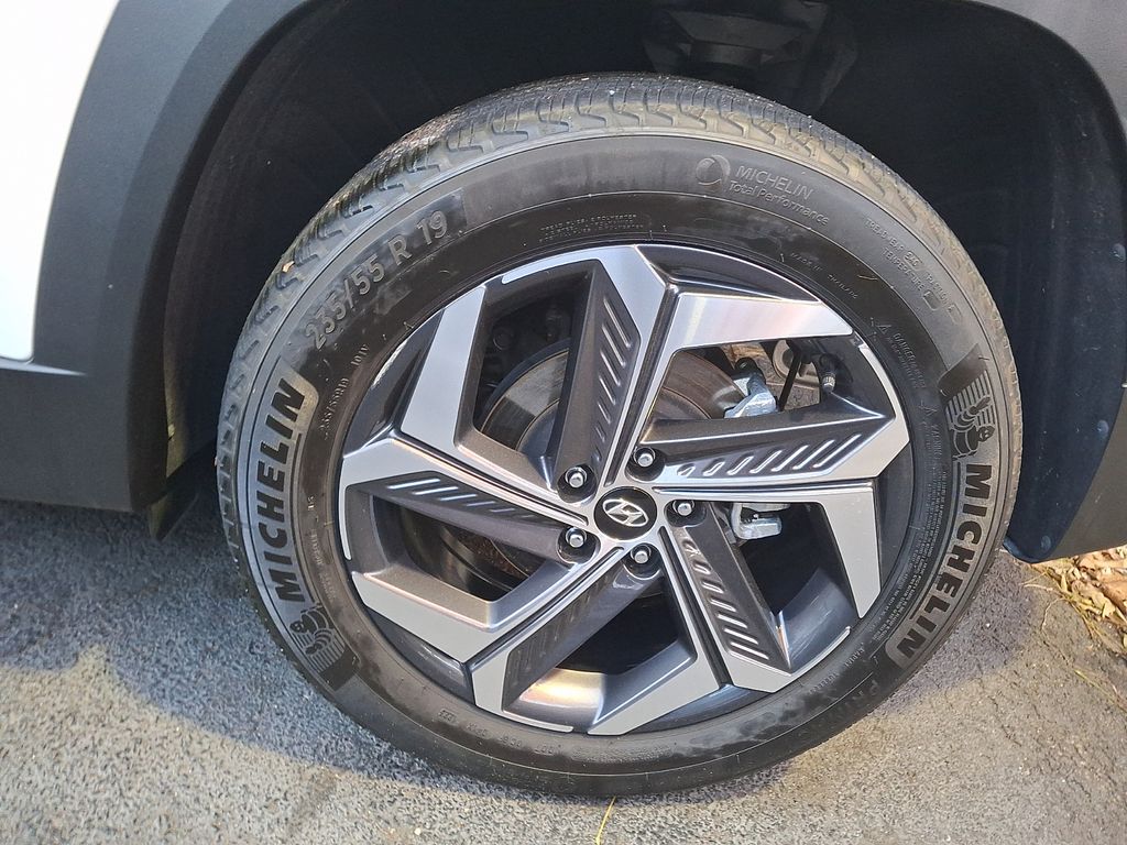 Thumbnail: 2023 Hyundai Tucson - 6