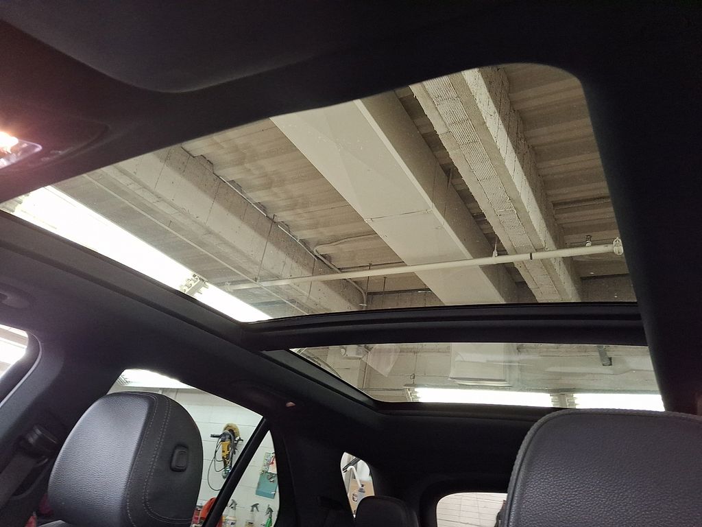 Thumbnail: 2020 Mercedes-Benz GLE - 10