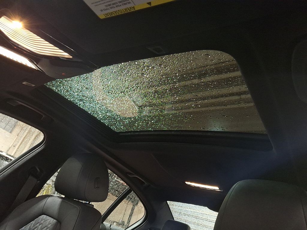 Thumbnail: 2022 BMW 5 Series - 7