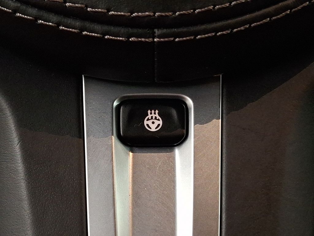 Thumbnail: 2021 BMW X7 - 20