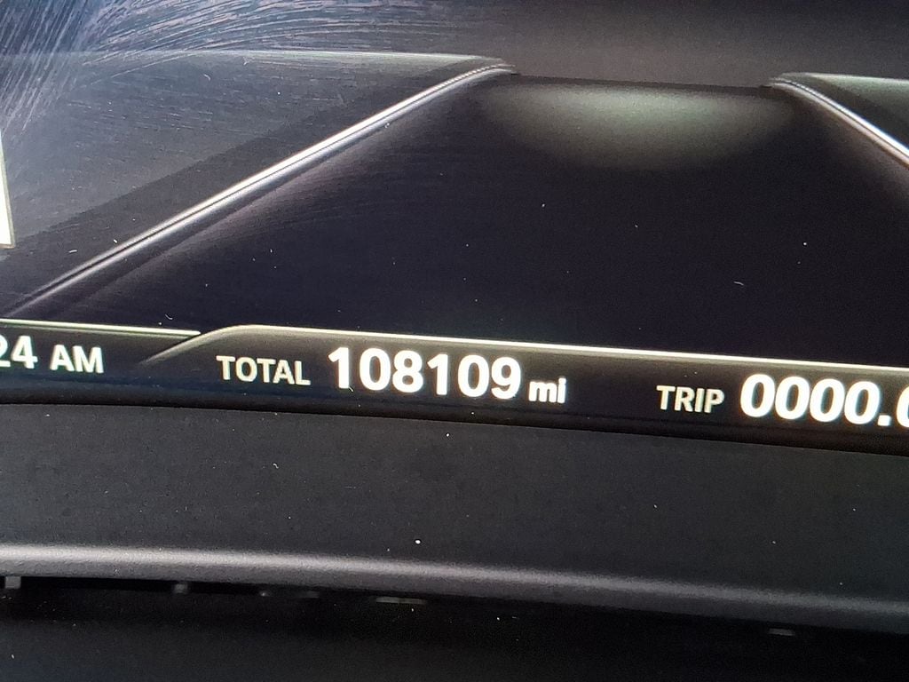 Thumbnail: 2019 BMW M5 - 16