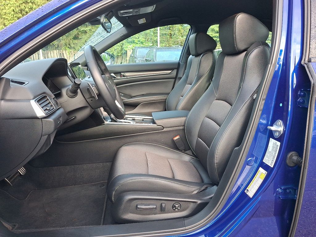 2022 Honda Accord Sport 10