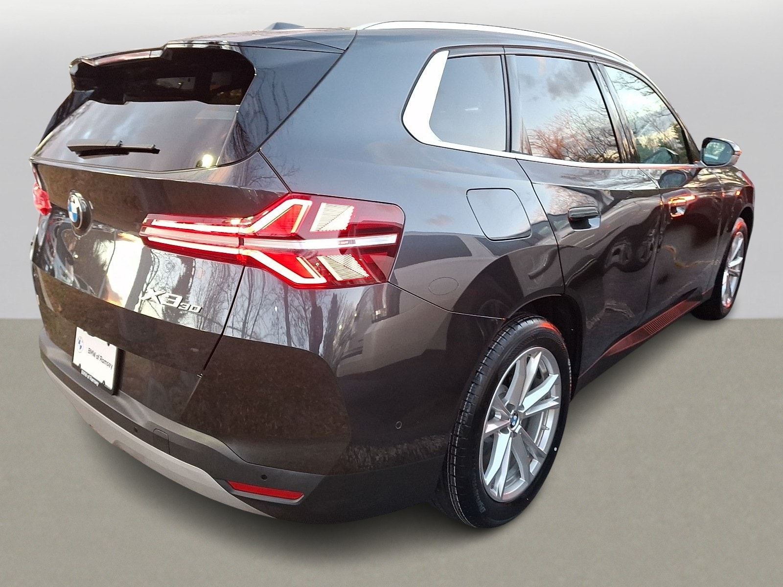 Thumbnail: 2025 BMW X3 - 3