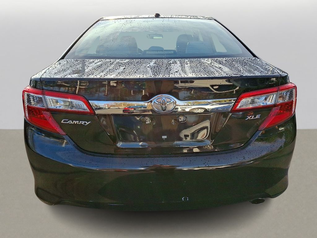 Thumbnail: 2014 Toyota Camry - 5