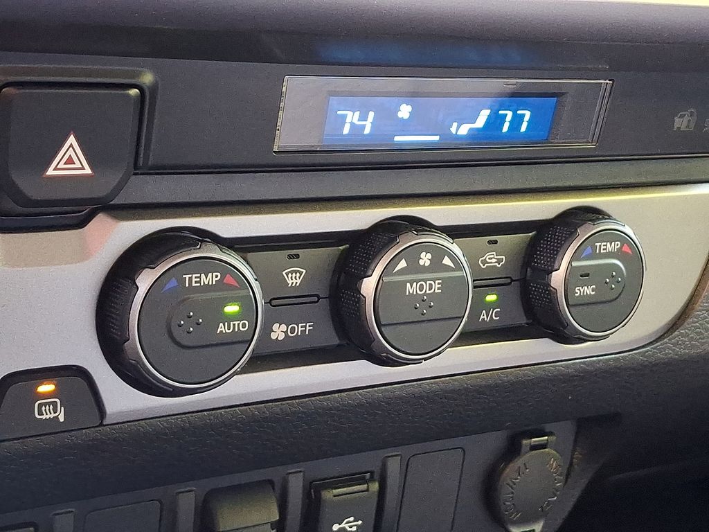 2022 Toyota Tacoma  14