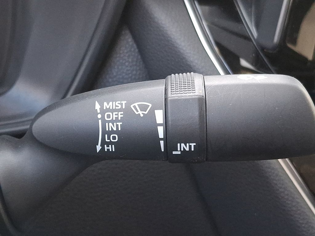 Thumbnail: 2022 Toyota Corolla - 19